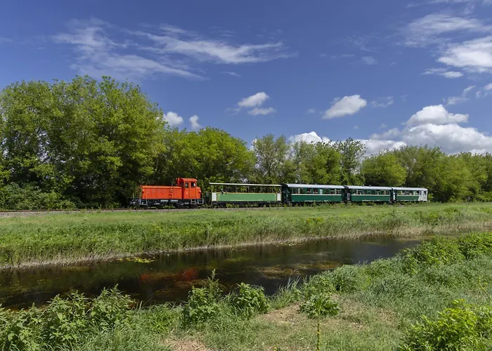 In 45324 Balatonmáriafürdő